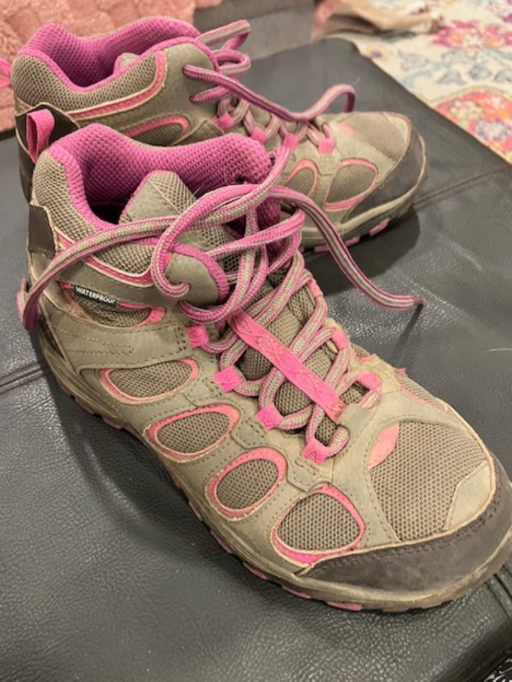 Merrill Hiking Boots, girl size 3